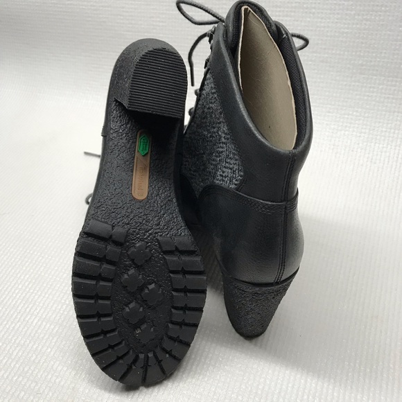 NEW Timberland Booties - Picture 6 of 6